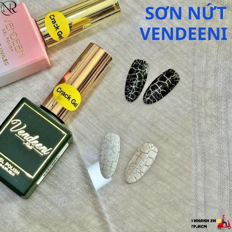 Niềm vui khi nhận được gói hàng Shopee sau khi chờ đợi